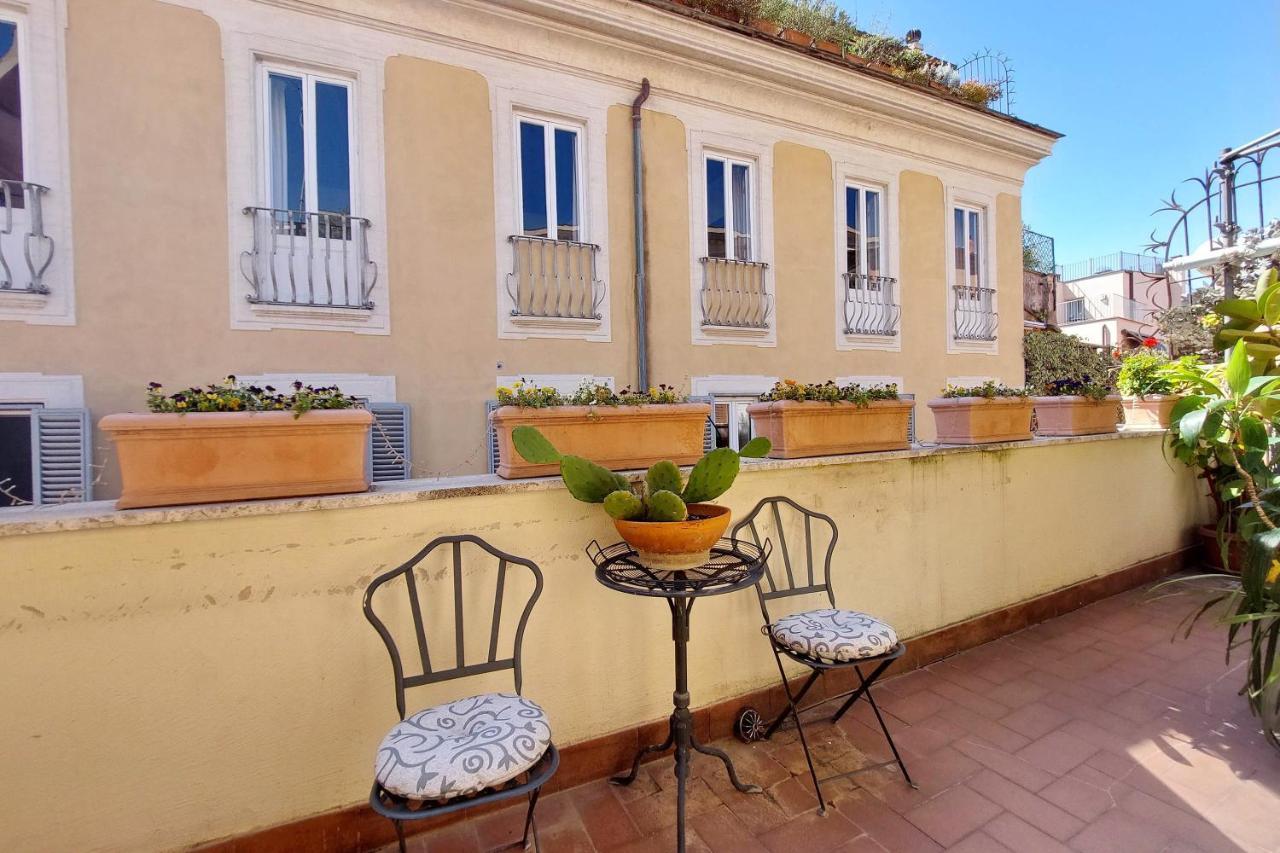 4bnb - Luxury Trevi W Terrace Appartement