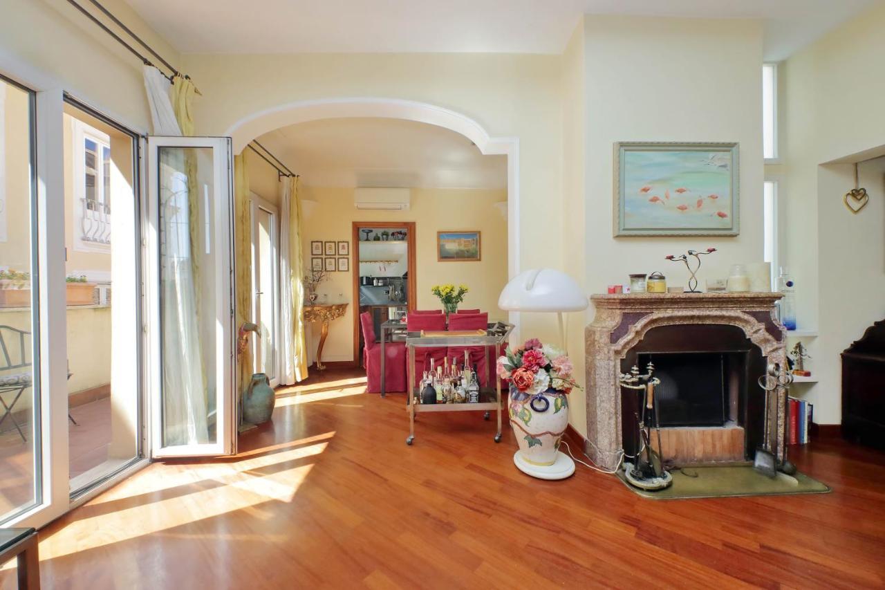 Appartement 4bnb - Luxury Trevi W Terrace