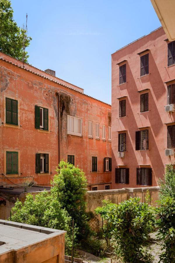 A World Aparts - 504 Corso Rome
