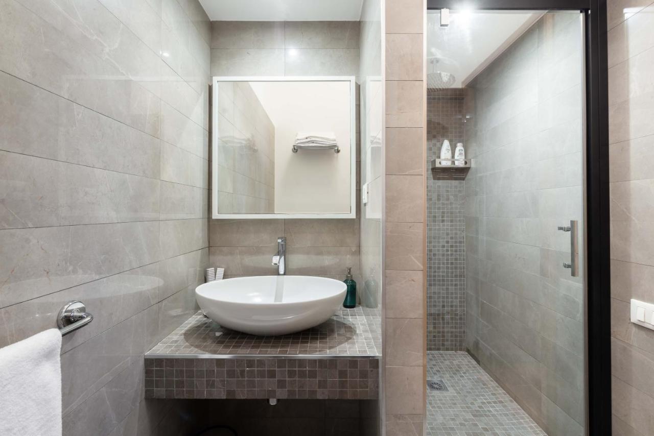 Elical Luxury Apartment