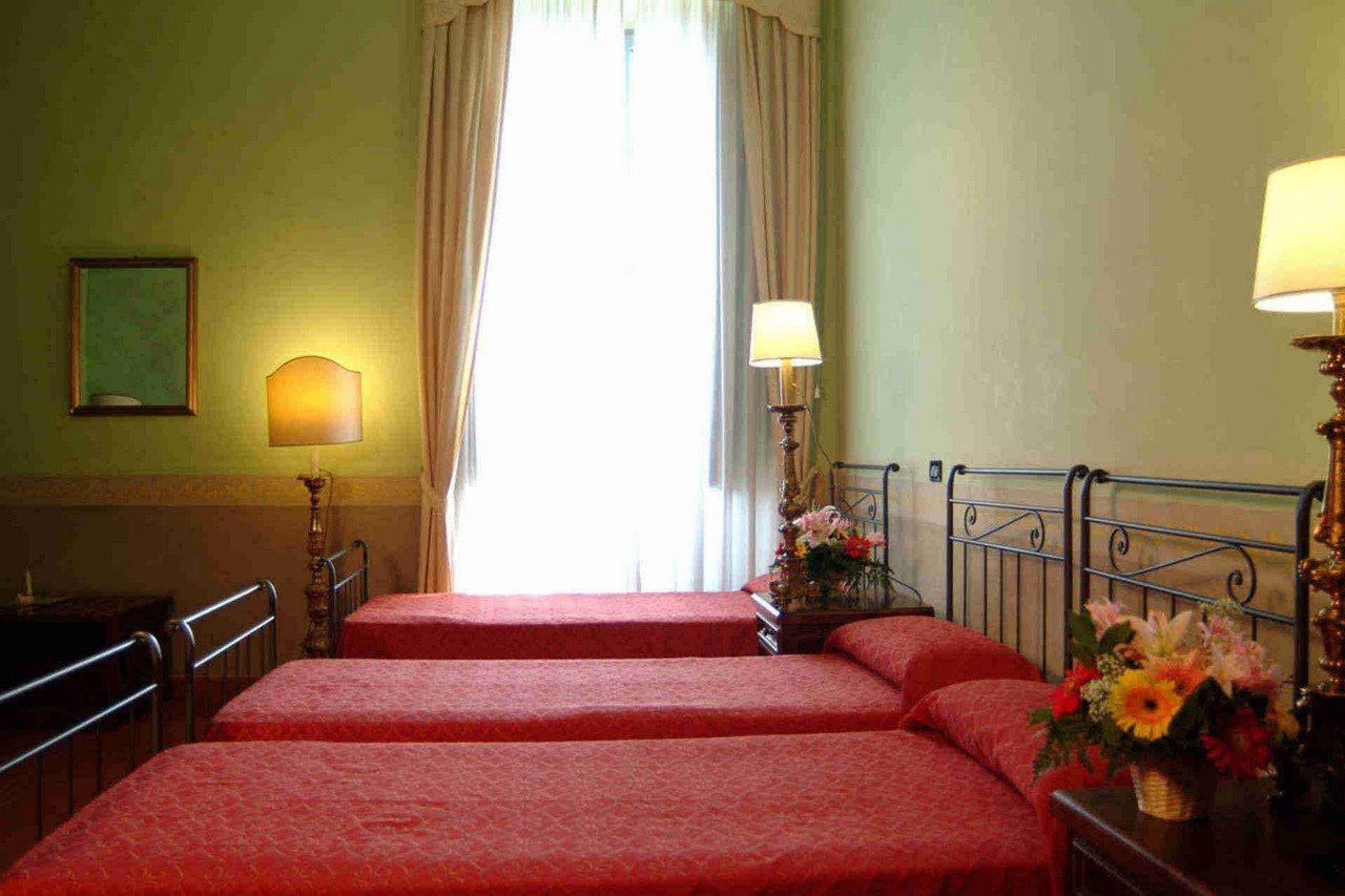 Domus Sessoriana 3*