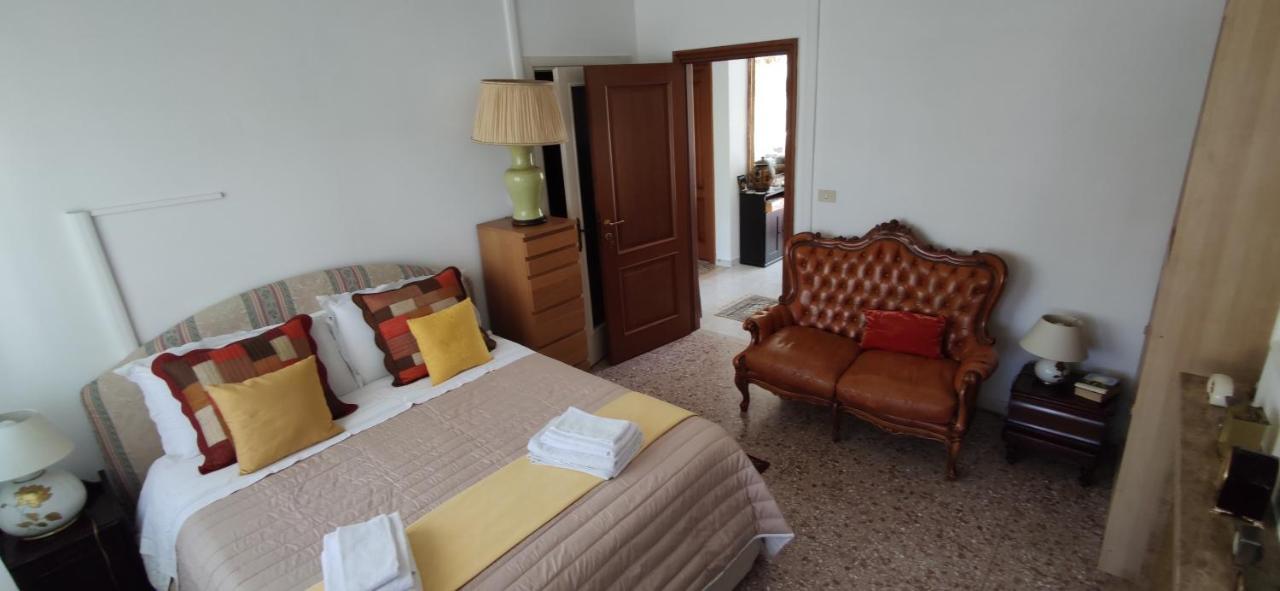 La Badia Del Cavaliere 2 Guest house Rome
