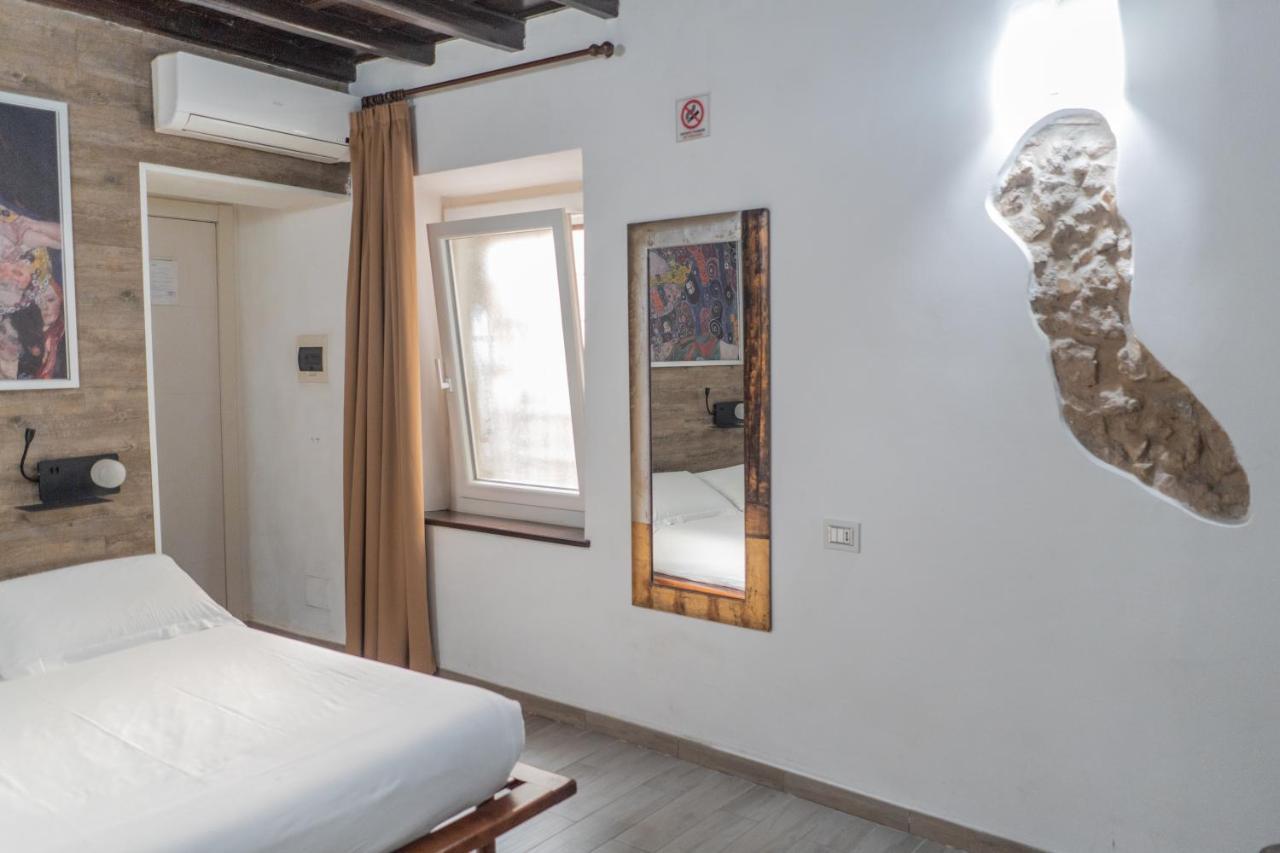 Gasthuis Irooms - Spanish Steps 4*