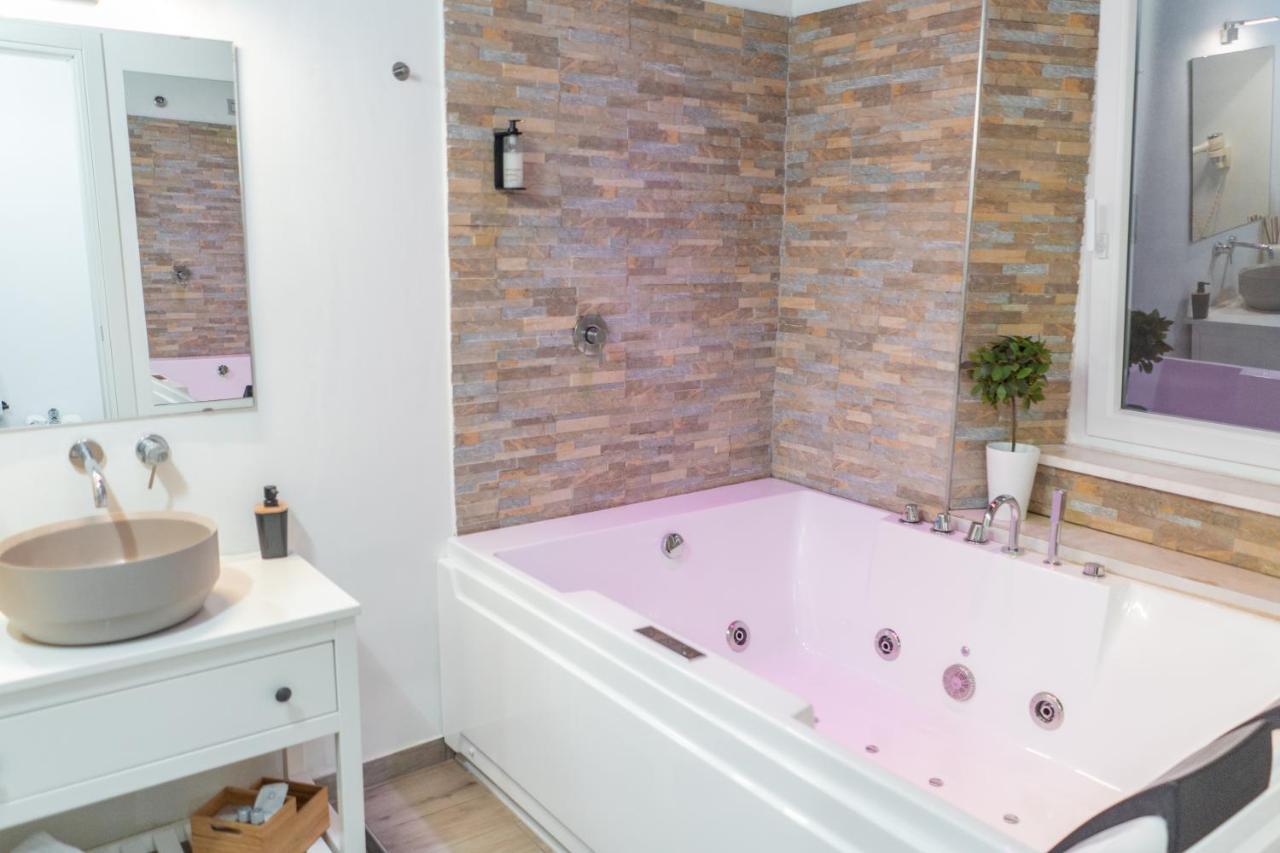 Gasthuis Irooms - Spanish Steps