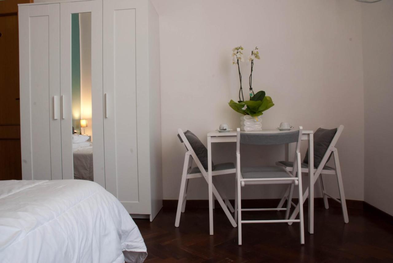 Pepe's Place - Re Di Guest house