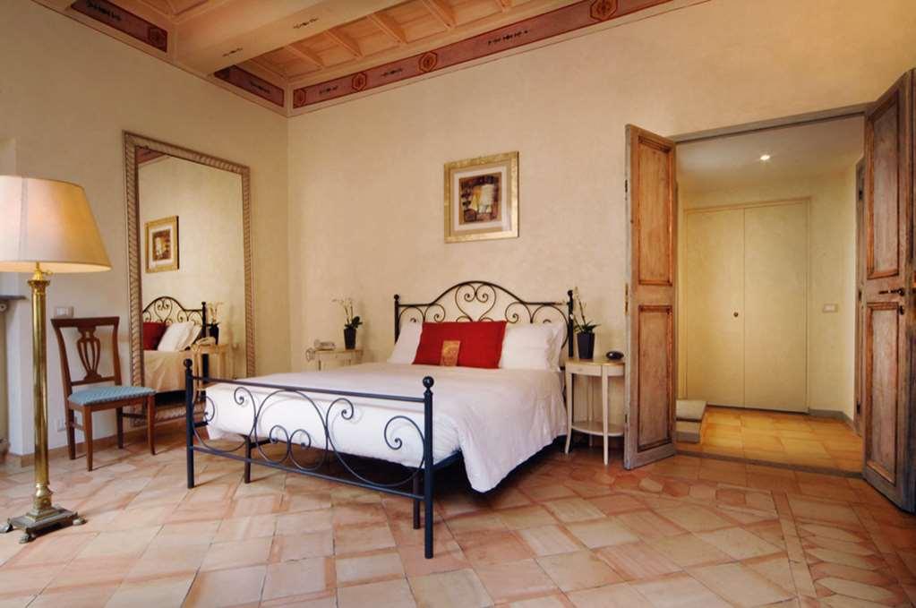 Residenza Frattina Guest house Rome