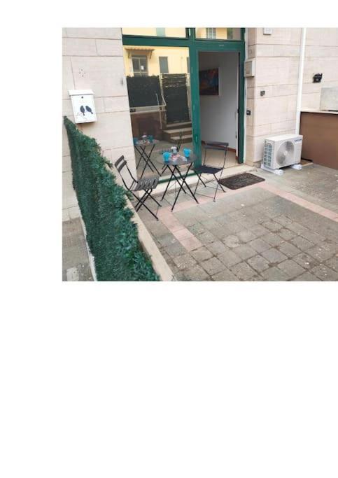 Gemelli Holidays 2: Dual Loft With Private Courtyard Apartment *