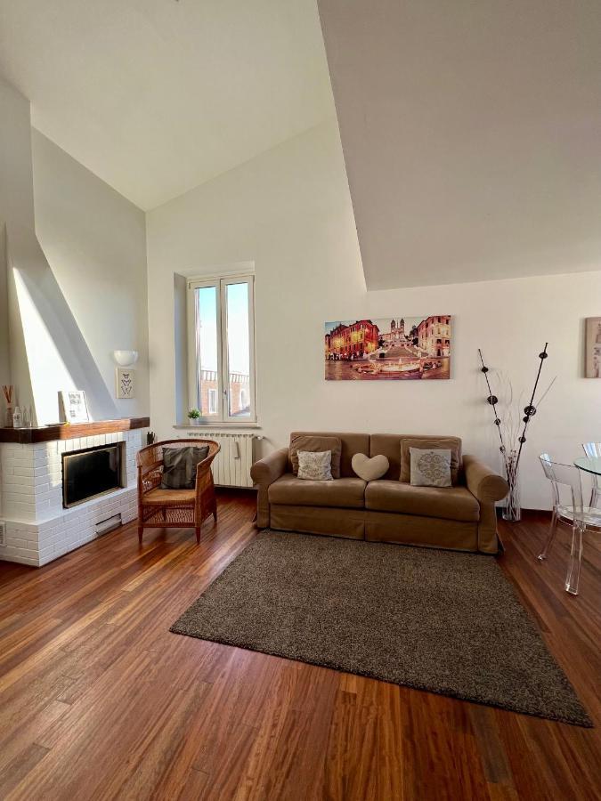 Il Palazzetto Di Via Della Frezza Apartment Rome