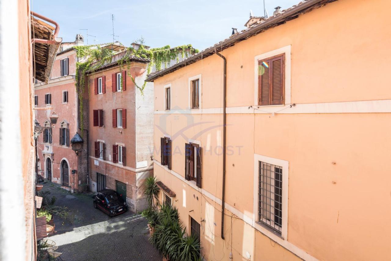 Apartment Cozy, Sunny In The Heart Of Trastevere