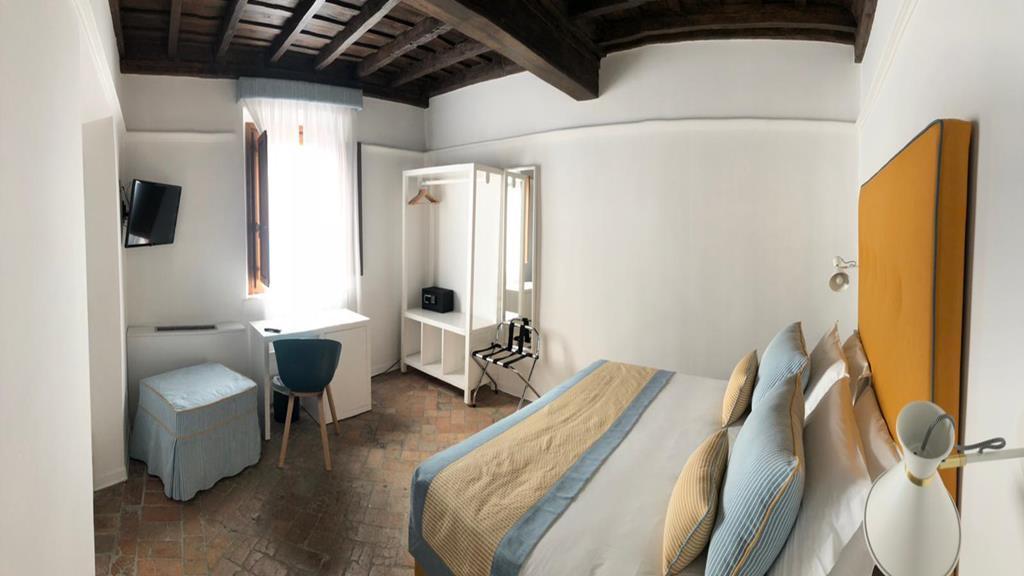 Palazzo Lupardi Relais 3* Rome