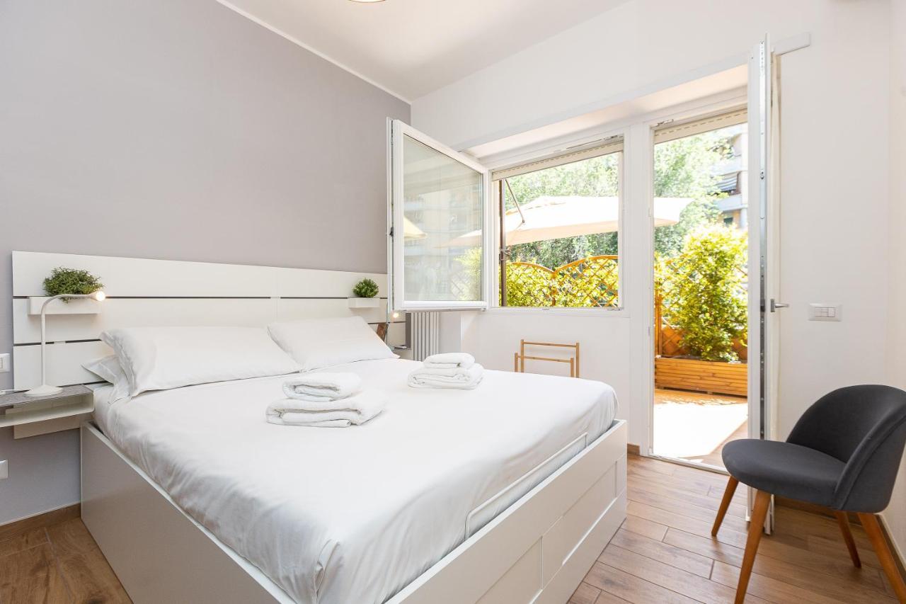 Amazing Viale Trastevere With Terrace Rome