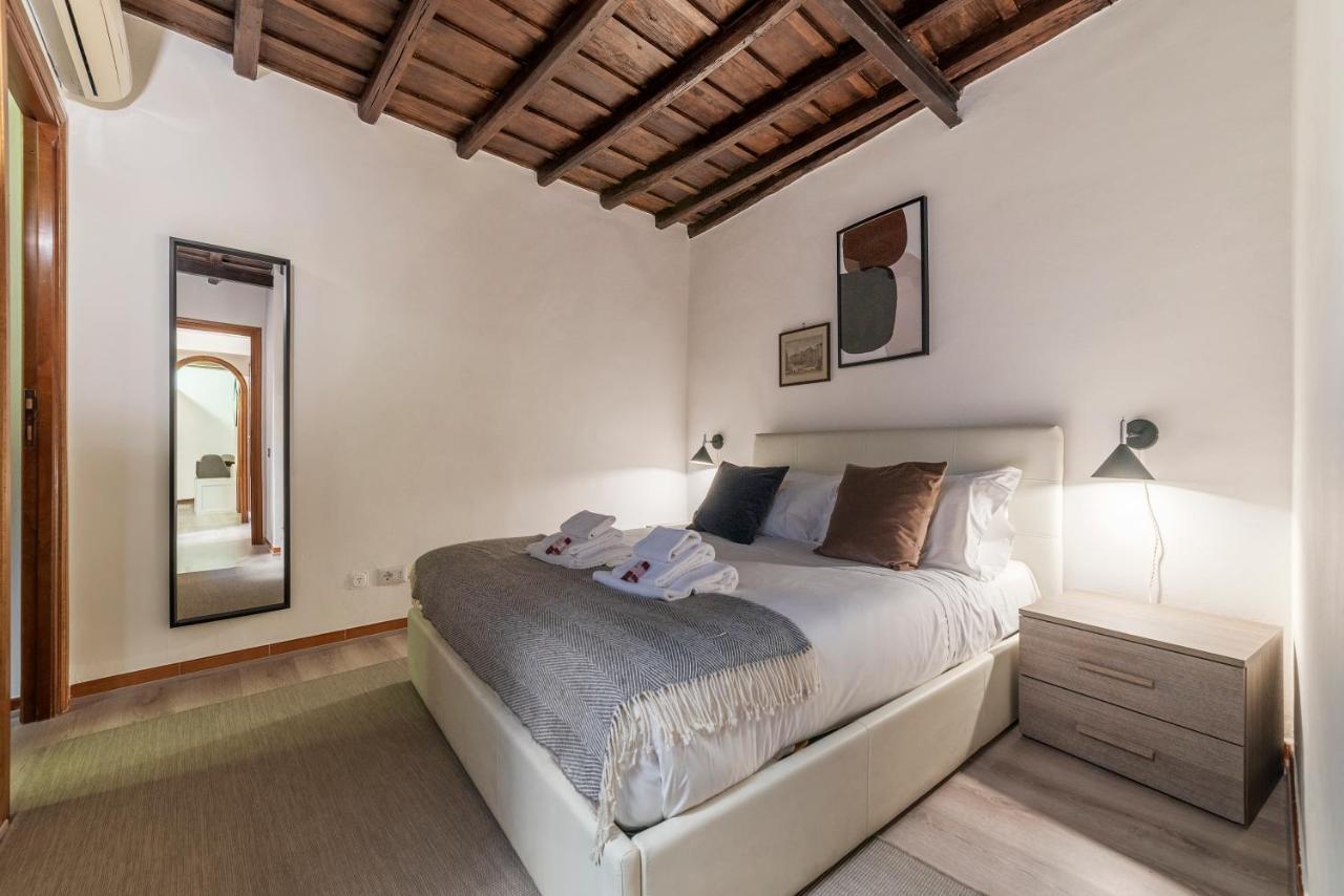 Appartamento Giubbonari 23 - Fromhometorome Roma