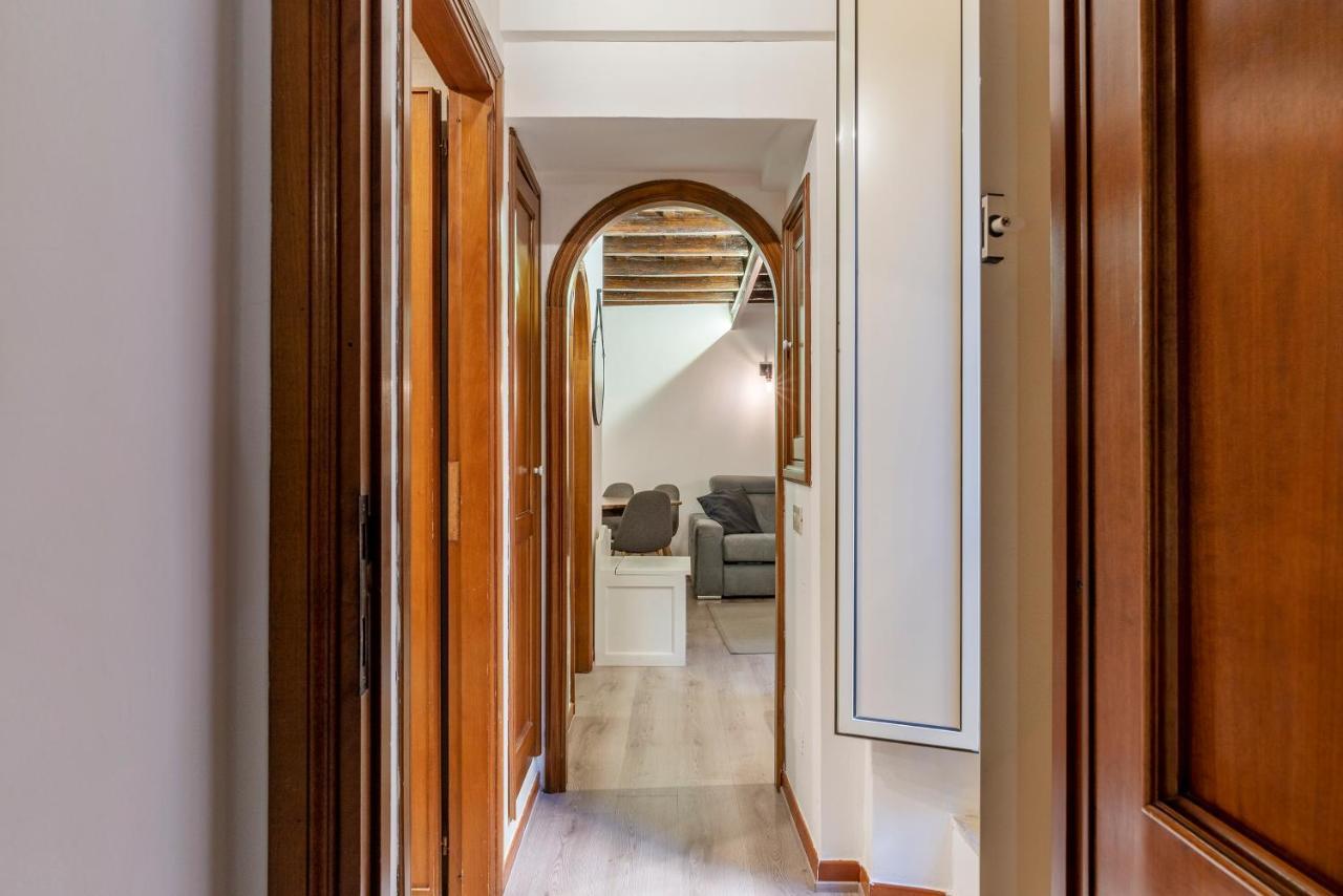Giubbonari 23 - Fromhometorome Appartamento