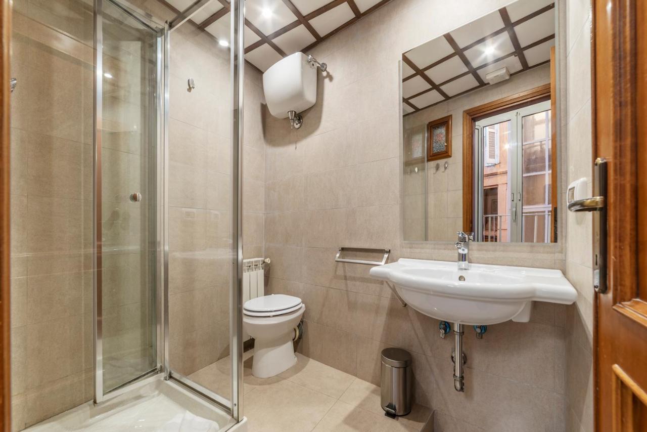 Appartamento Giubbonari 23 - Fromhometorome Roma