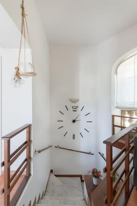 Penthouse With Jacuzzi On Private Terrace In Trastevere Rome