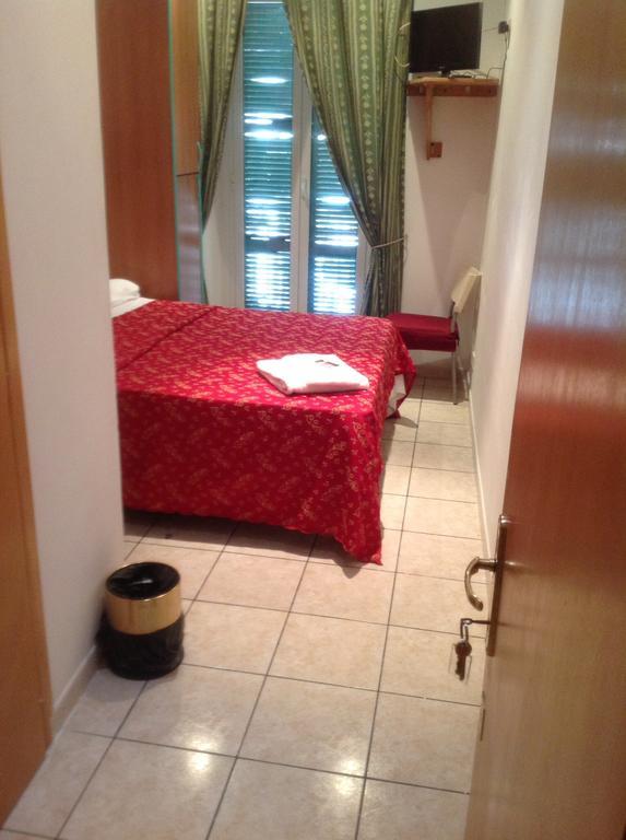 Evening Star Termini Guest house Rome
