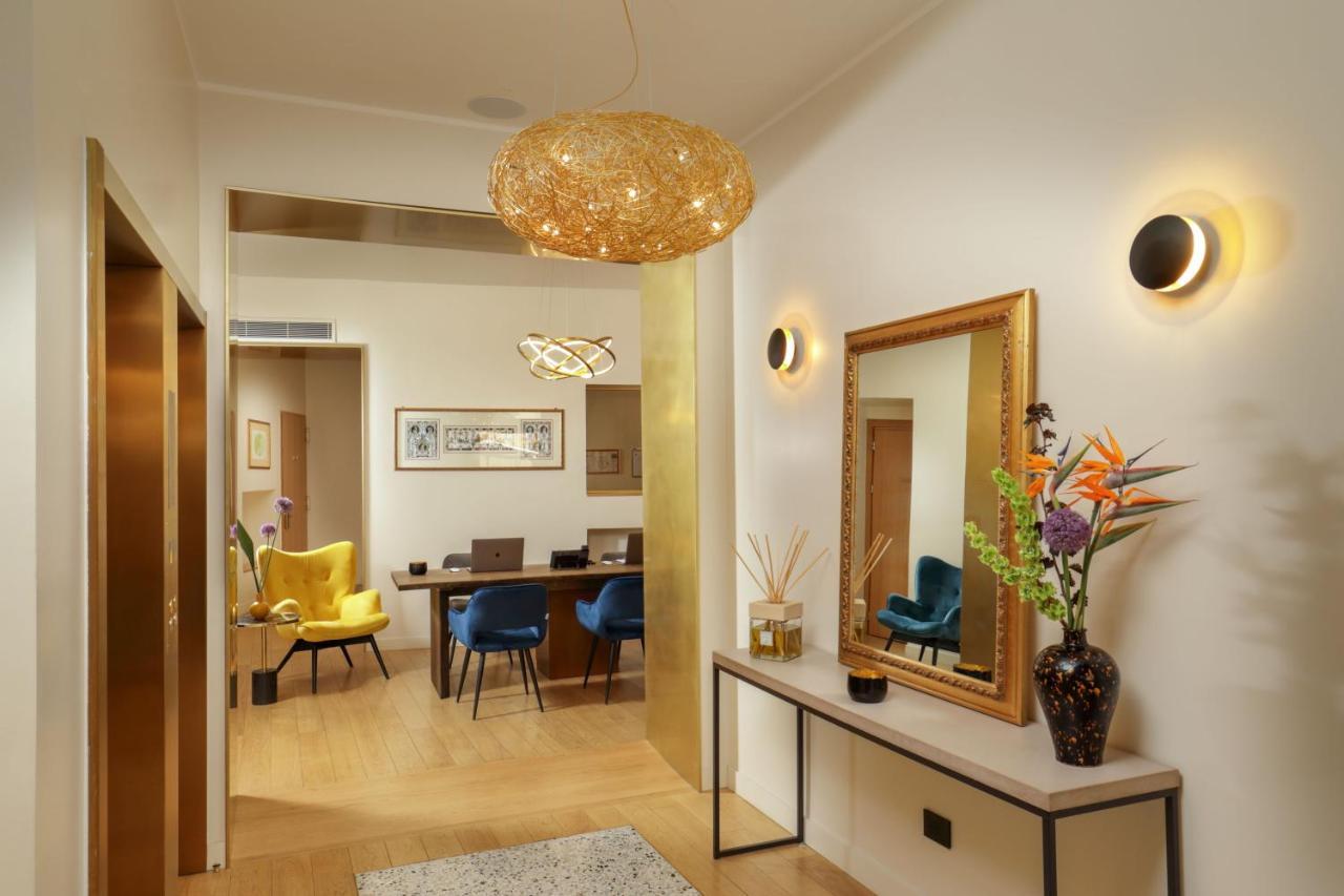 9hotel Cesari Hotel 4*