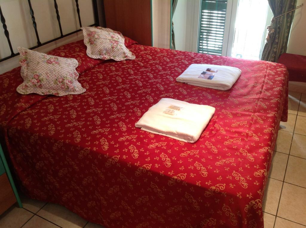 Evening Star Termini Guest house Rome