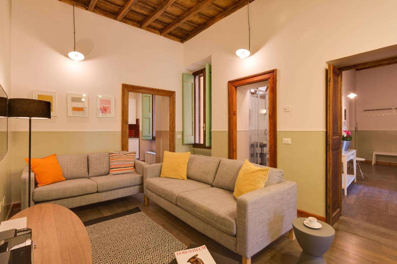 Apartment Romac Baullari In Campo De Fiori Rome