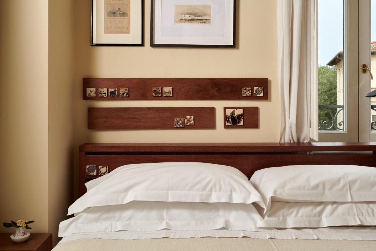 Hotel Palm Gallery