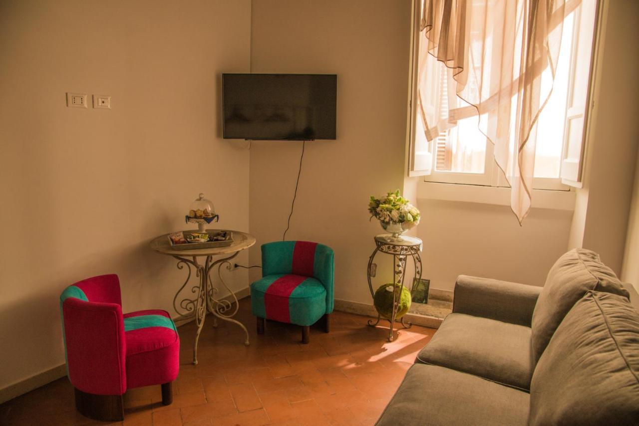 Flowers Apartments Guest house 2*