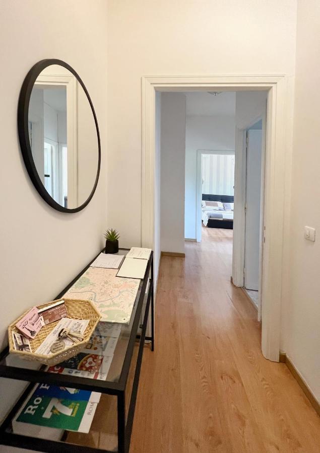 La Petite Sissi Vaticano Apartment