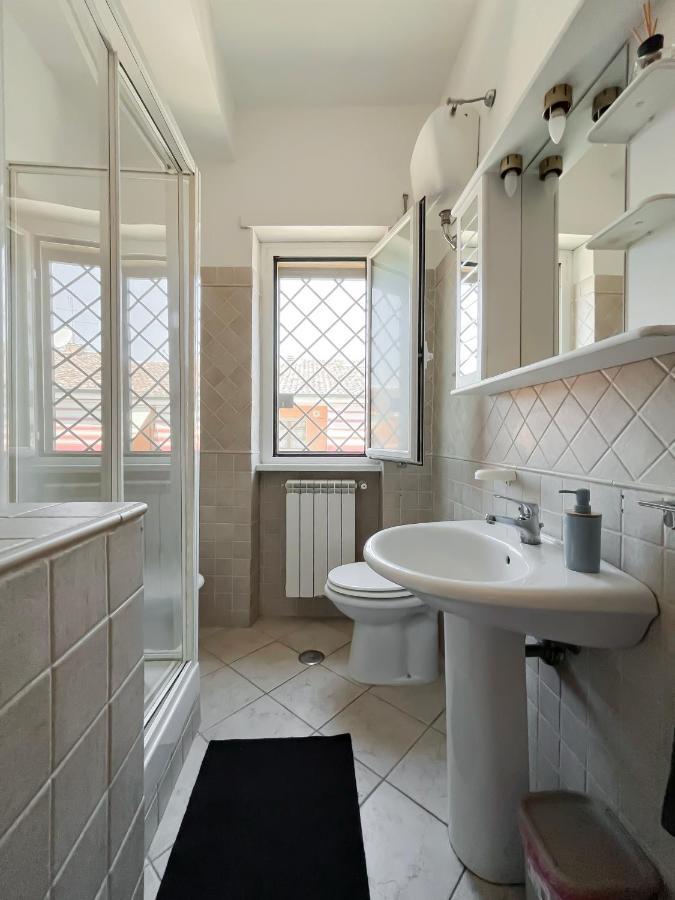 Hexa Homestay Rome