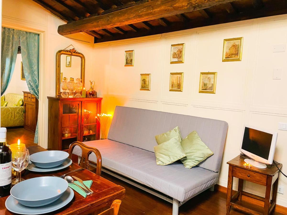 Apartment Piazza Venezia Lulus
