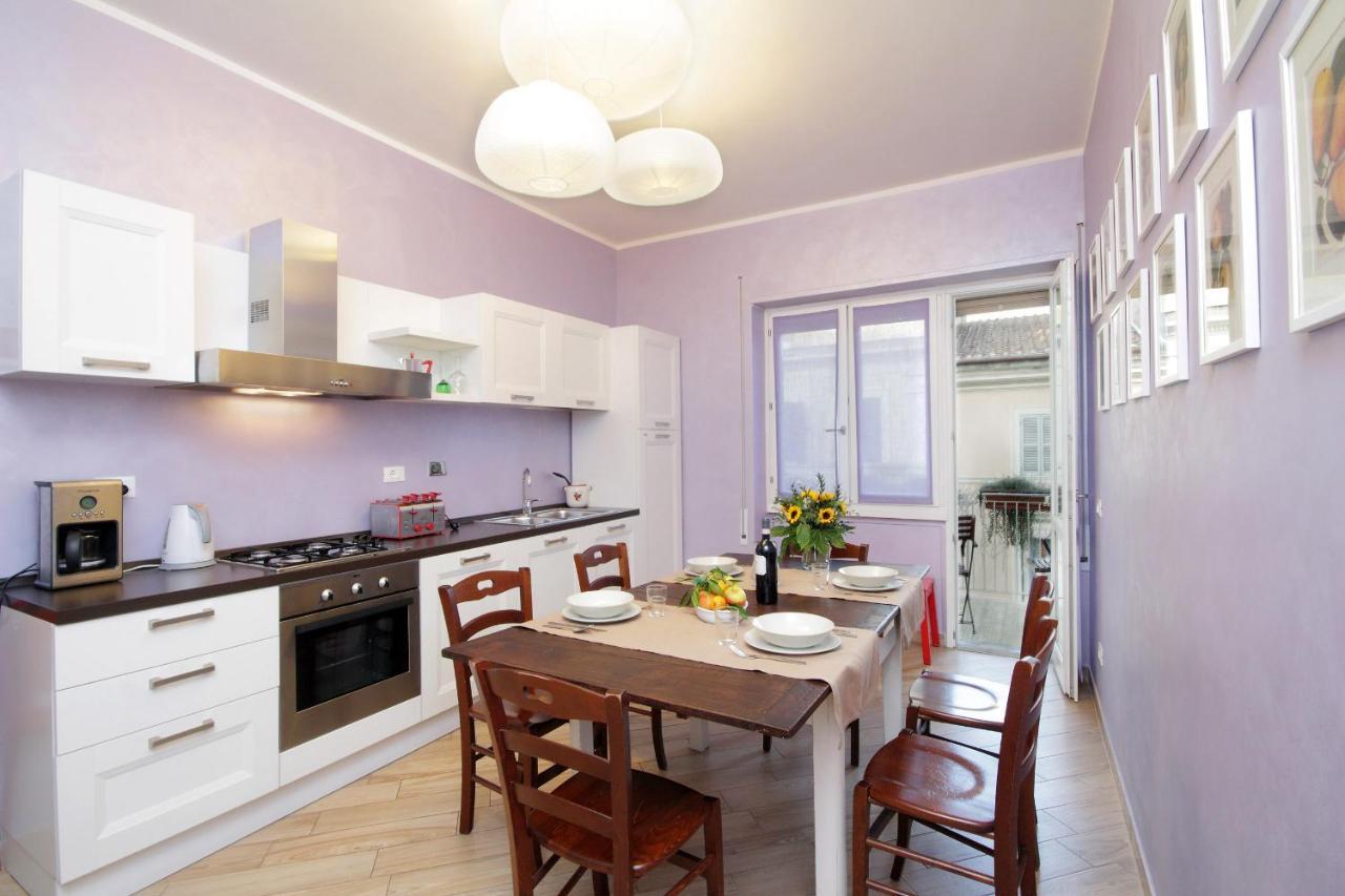 Deco's Place Teodora Appartement *