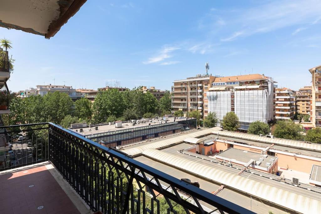 Apartamento Cinecitta Incantevole E Moderno 2+2+1 Ac Wifi Roma