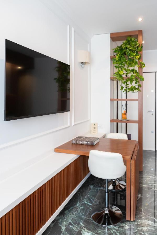 Domus Prestige -suite Repubblica- In Appartement *