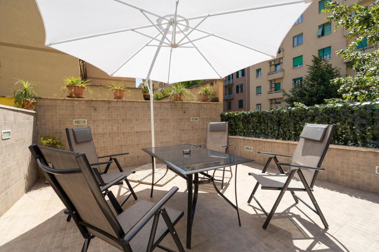 Appia Purple Terrace In * Roma