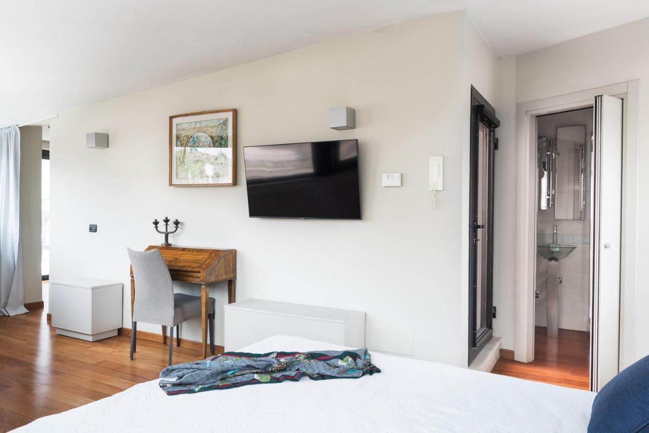 Idyllia - Penthouse In Navona Area * Rome