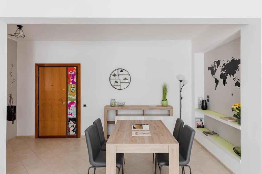 Cinecitta Incantevole E Moderno 2+2+1 Ac Wifi Apartamento *