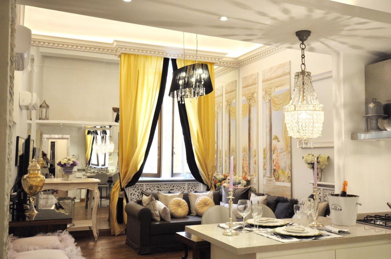 The Right Place 4u Savelli Boutique *
