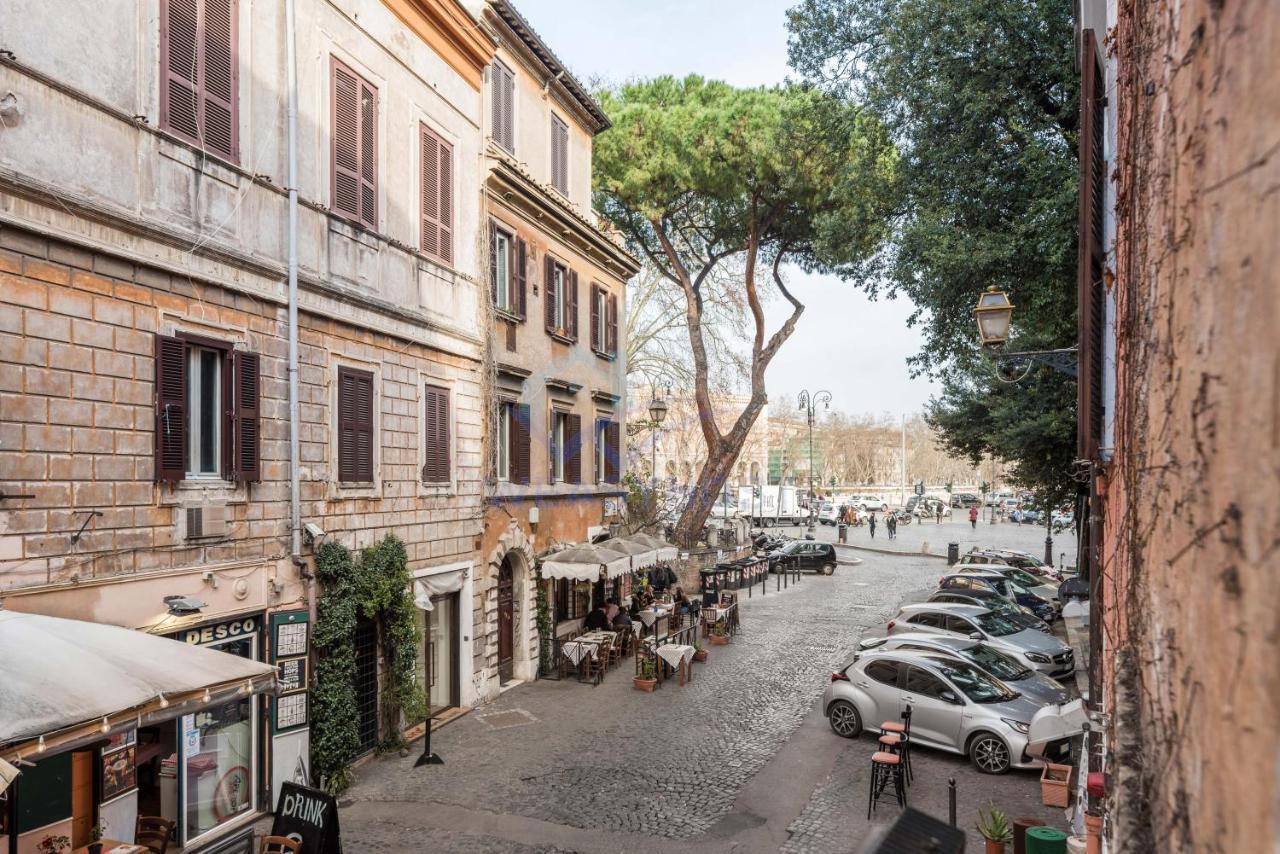 Cozy Entire Close To Piazza Trilussa Appartement