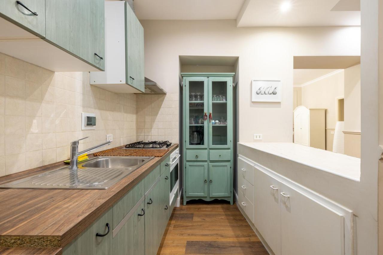 Apartment Charming With Patio A Few Steps From Colosseum *
