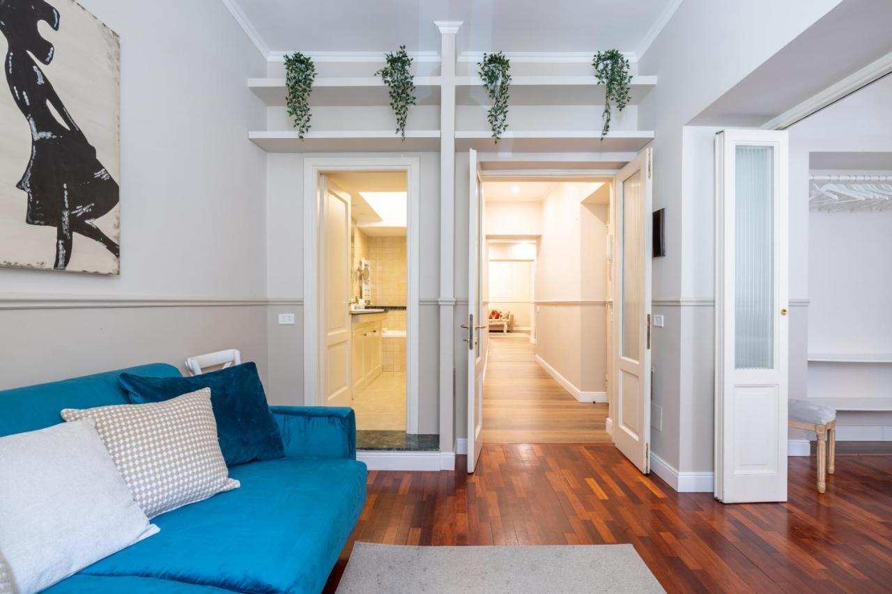 Apartment Charming With Patio A Few Steps From Colosseum Rome