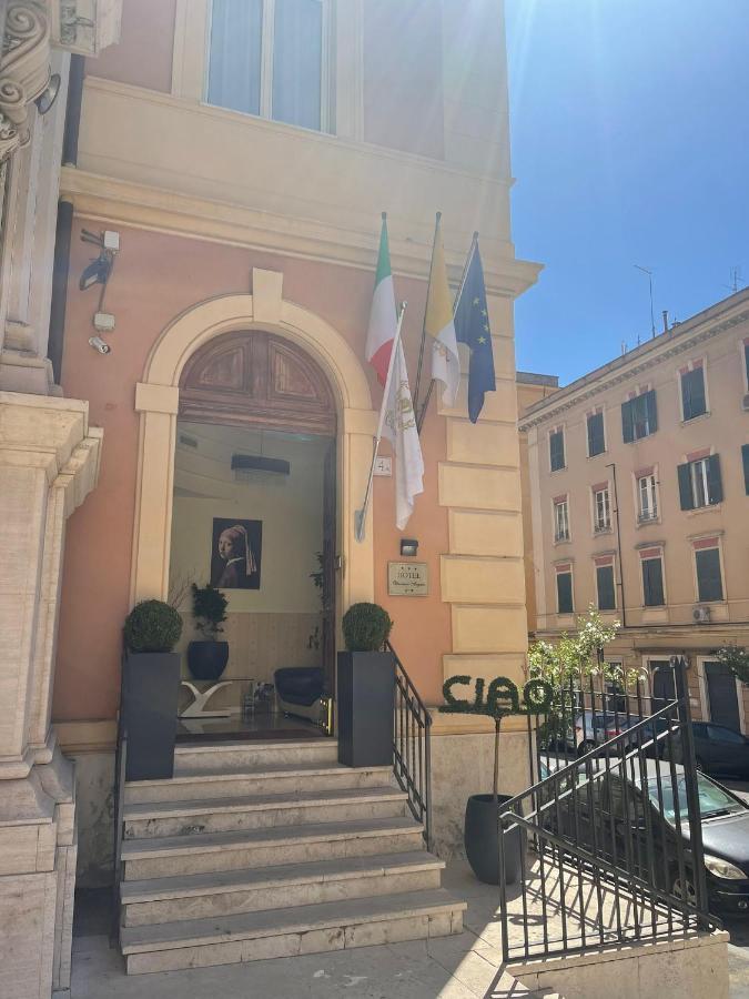 Hotel Ottaviano Augusto 3*