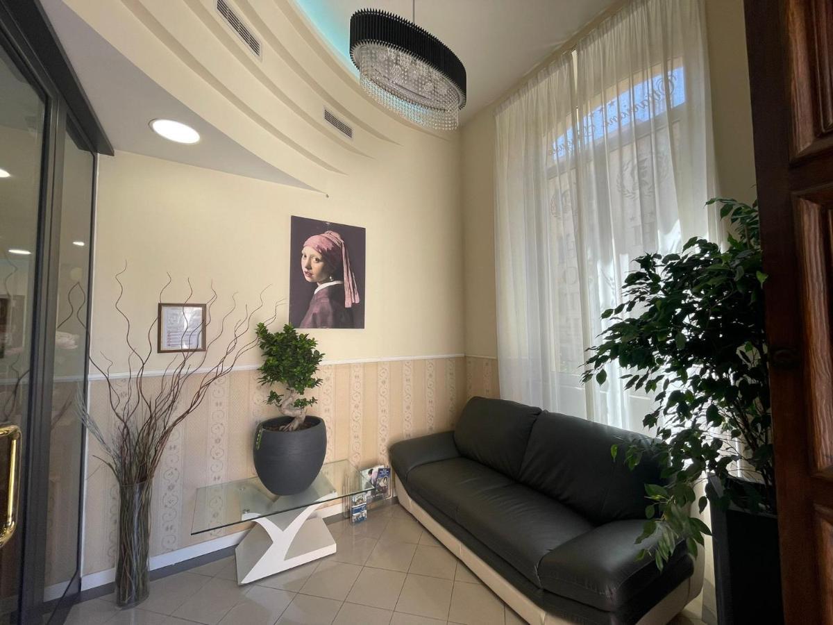 Hotel Ottaviano Augusto 3*