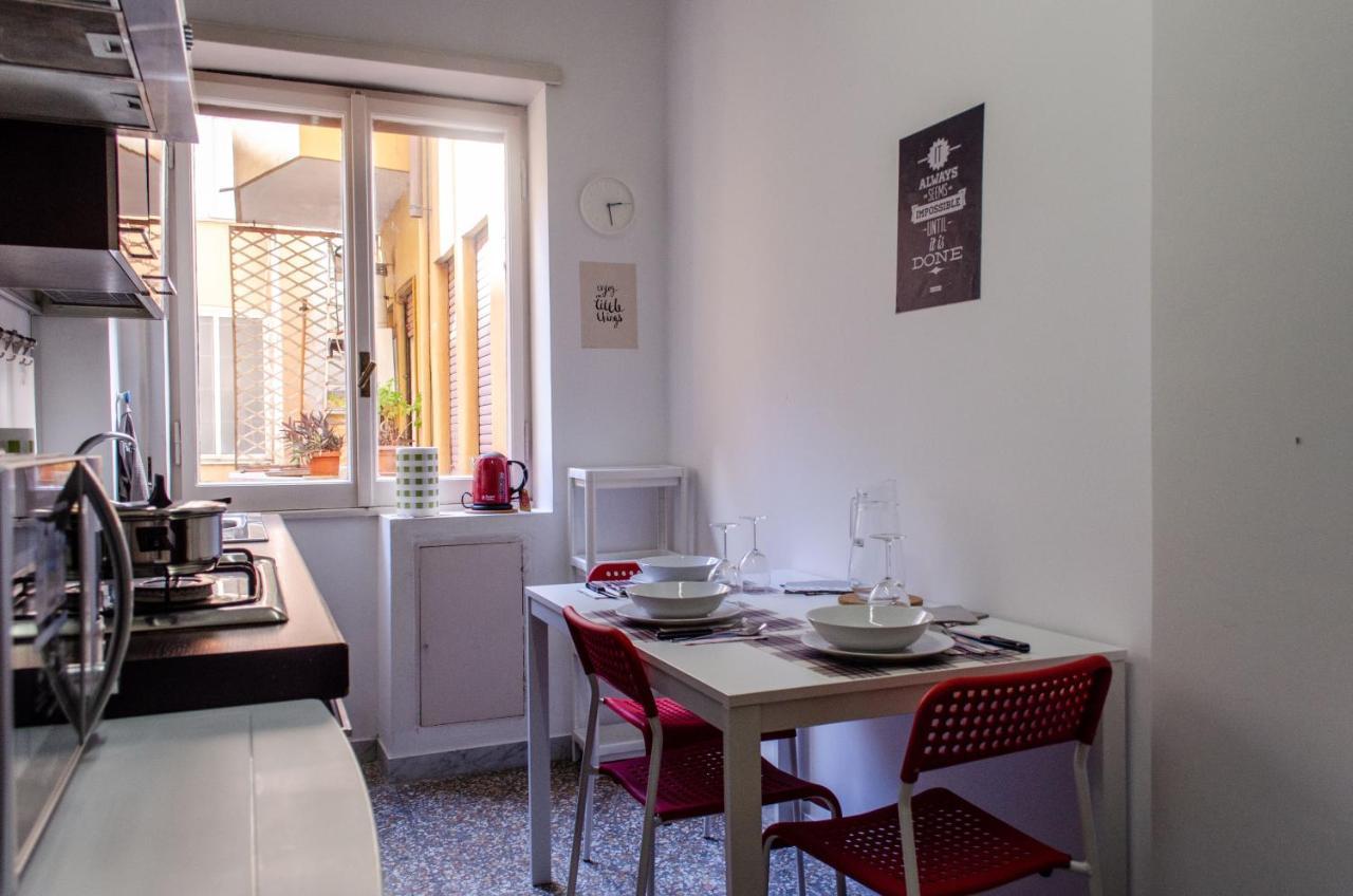 Casa de hóspedes In Guest - Kamchu Piazza Bologna 1 *