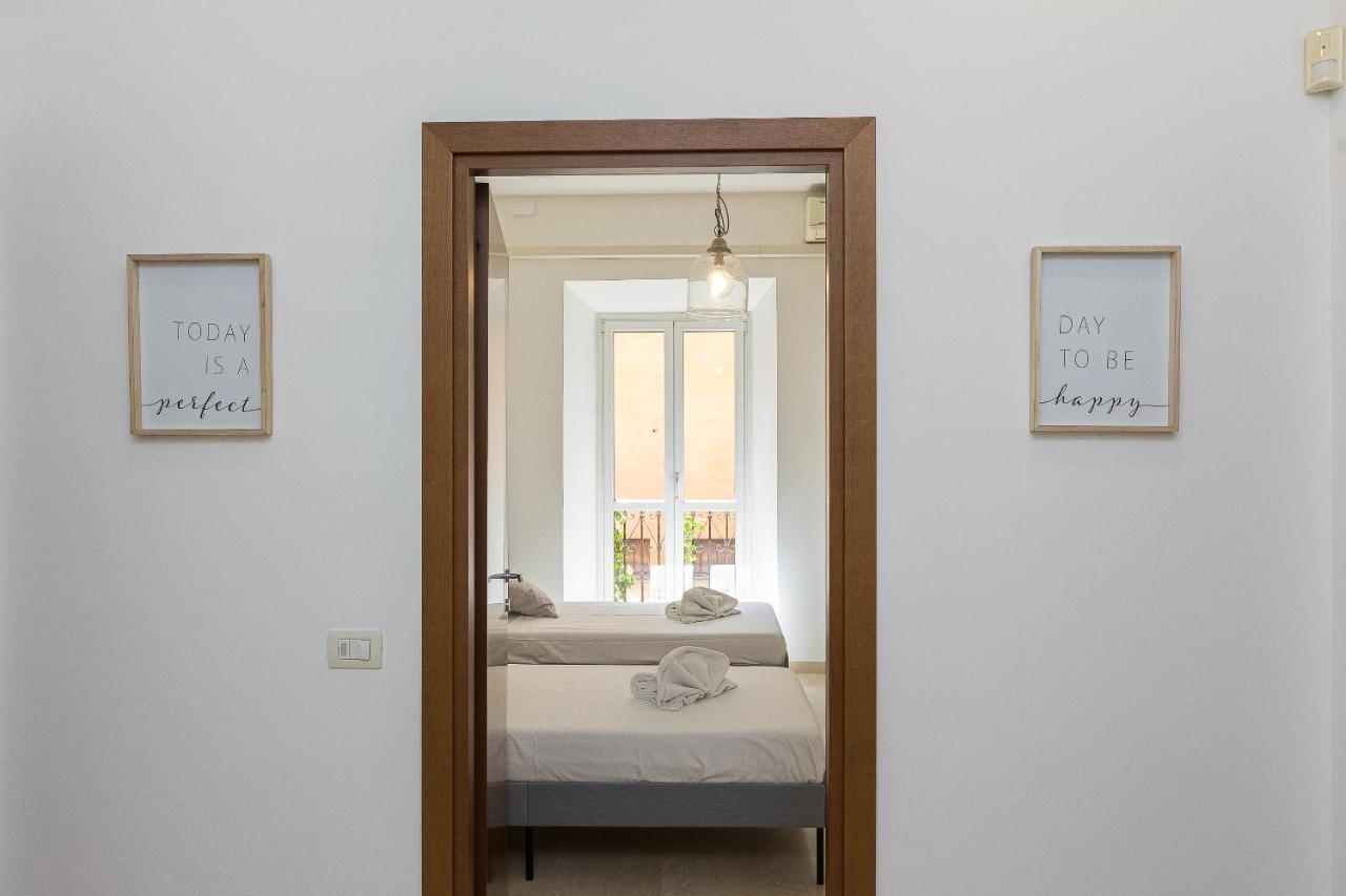 Cesare By In Apartment Rome