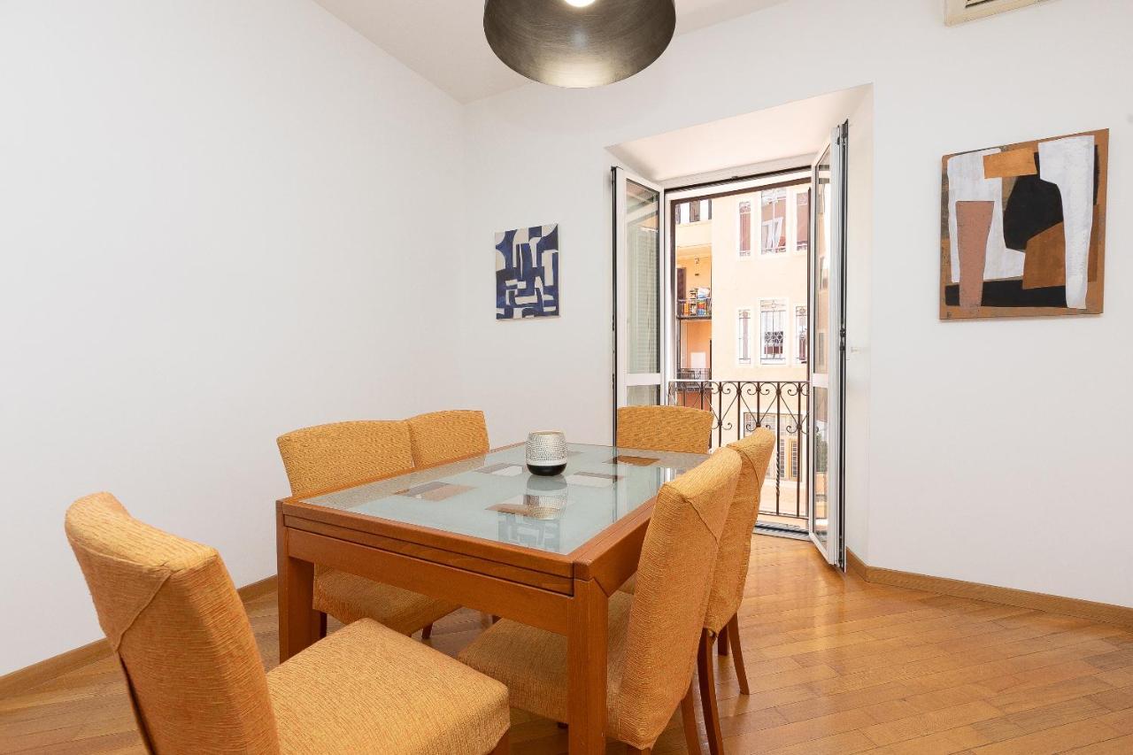 Cesare By In Apartment