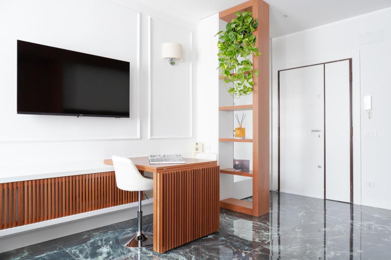 Domus Prestige -suite Repubblica- In Appartement Rome