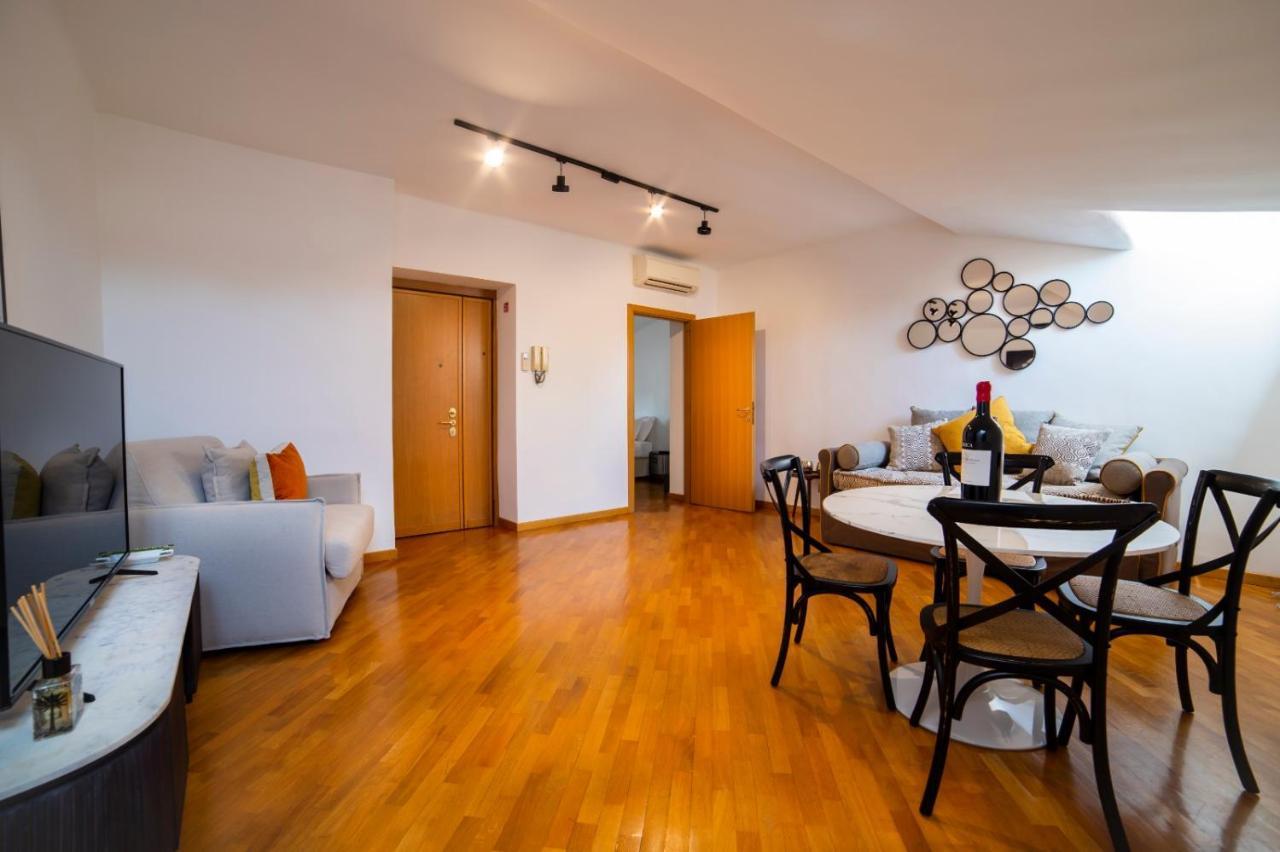 Apartment Lucina 35 Rome