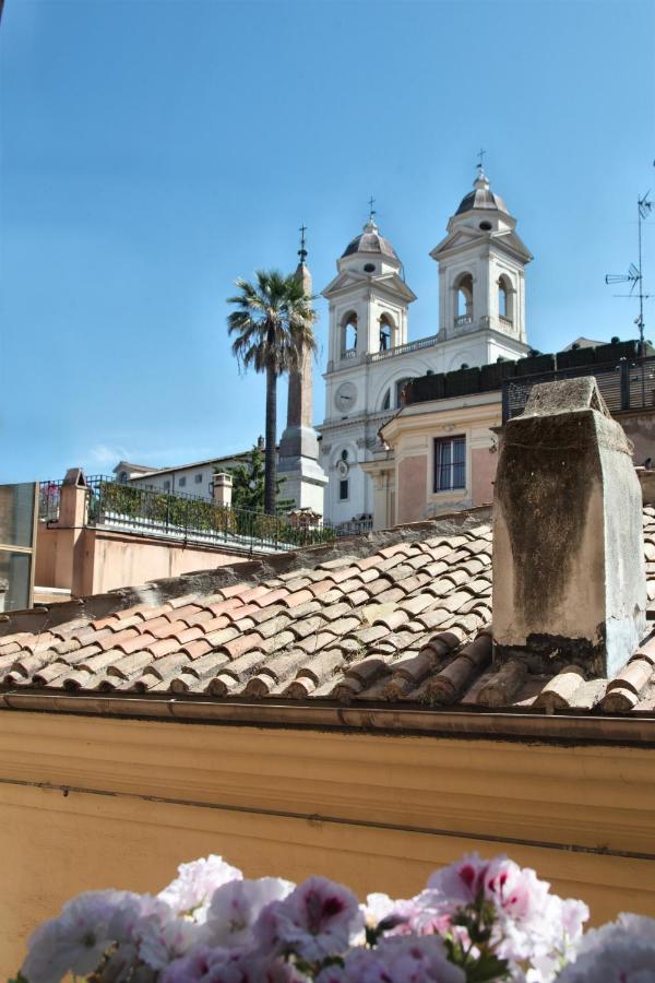 Fellini Design 2* Rome