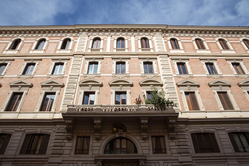 Bed & Breakfast Affreschi Su Luxury Rome