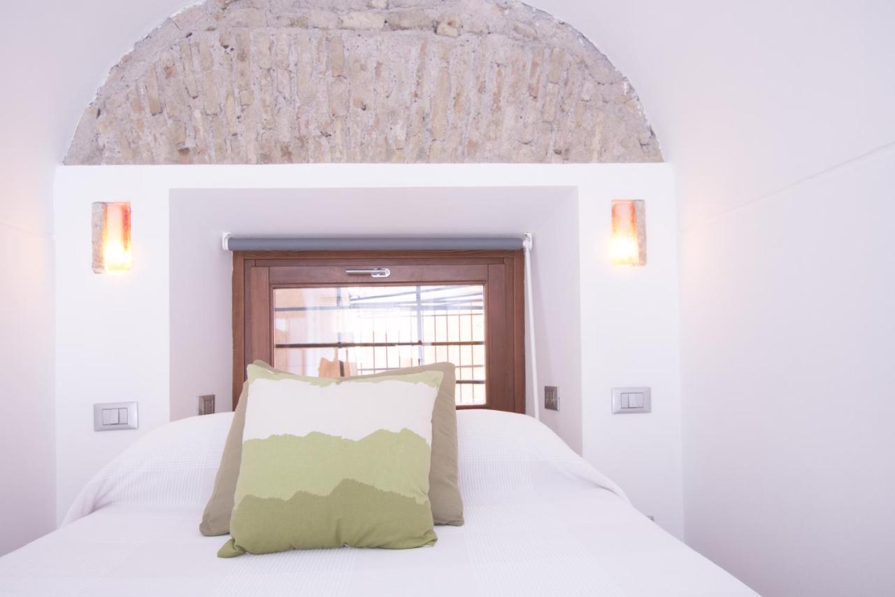 Spanish Steps Mini-loft *