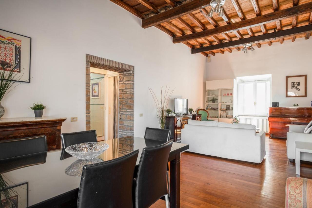 Via Del Teatro Pace Appartement Rome