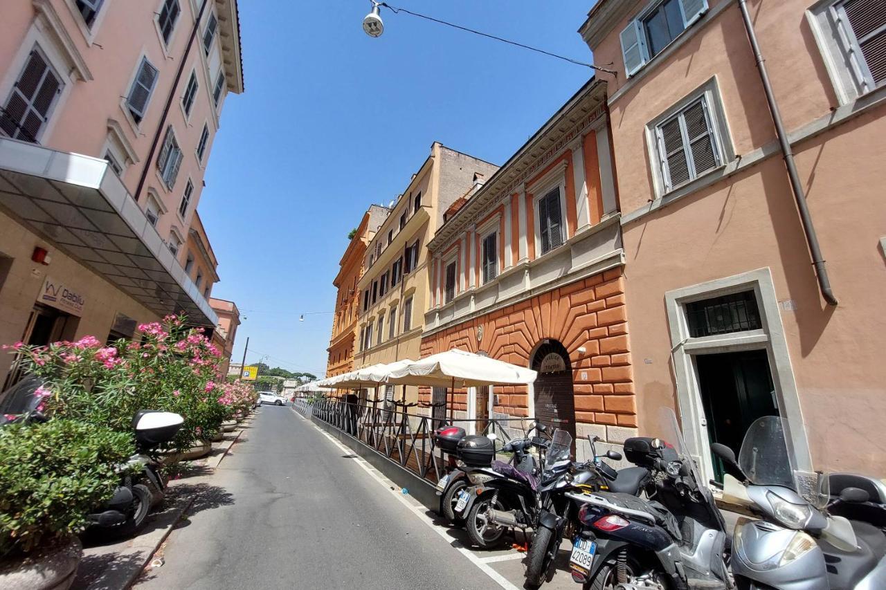 Bellezza Al Colosseo - & Apts 3*